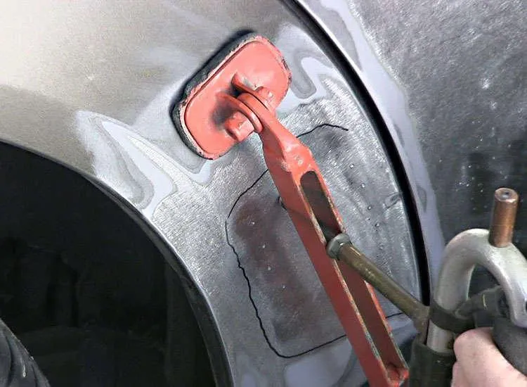 body shop versus dent repair