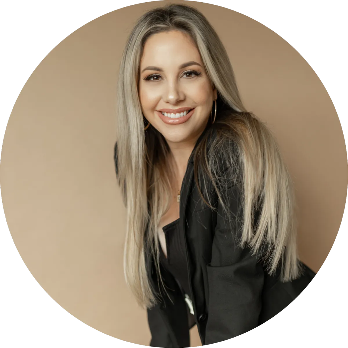 Katelyn Rhoades  The Social Marketing Queen &  CEO of Enfluence Marketing Studio