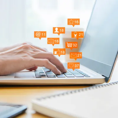 The word social media is created using the alphabets on a wooden plank