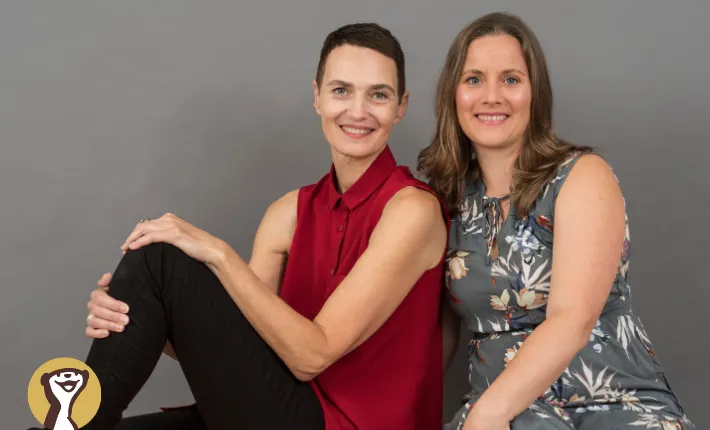 KommZeigDich Michaela Sturm und Bettina Hallifax mit Meerkat 11 Schlüssel zur natürlichen Sichtbarkeit