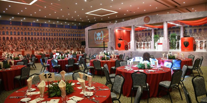 Sitting Pretty Bespoke Event Design: How to Create Powerful Experiences That Connect