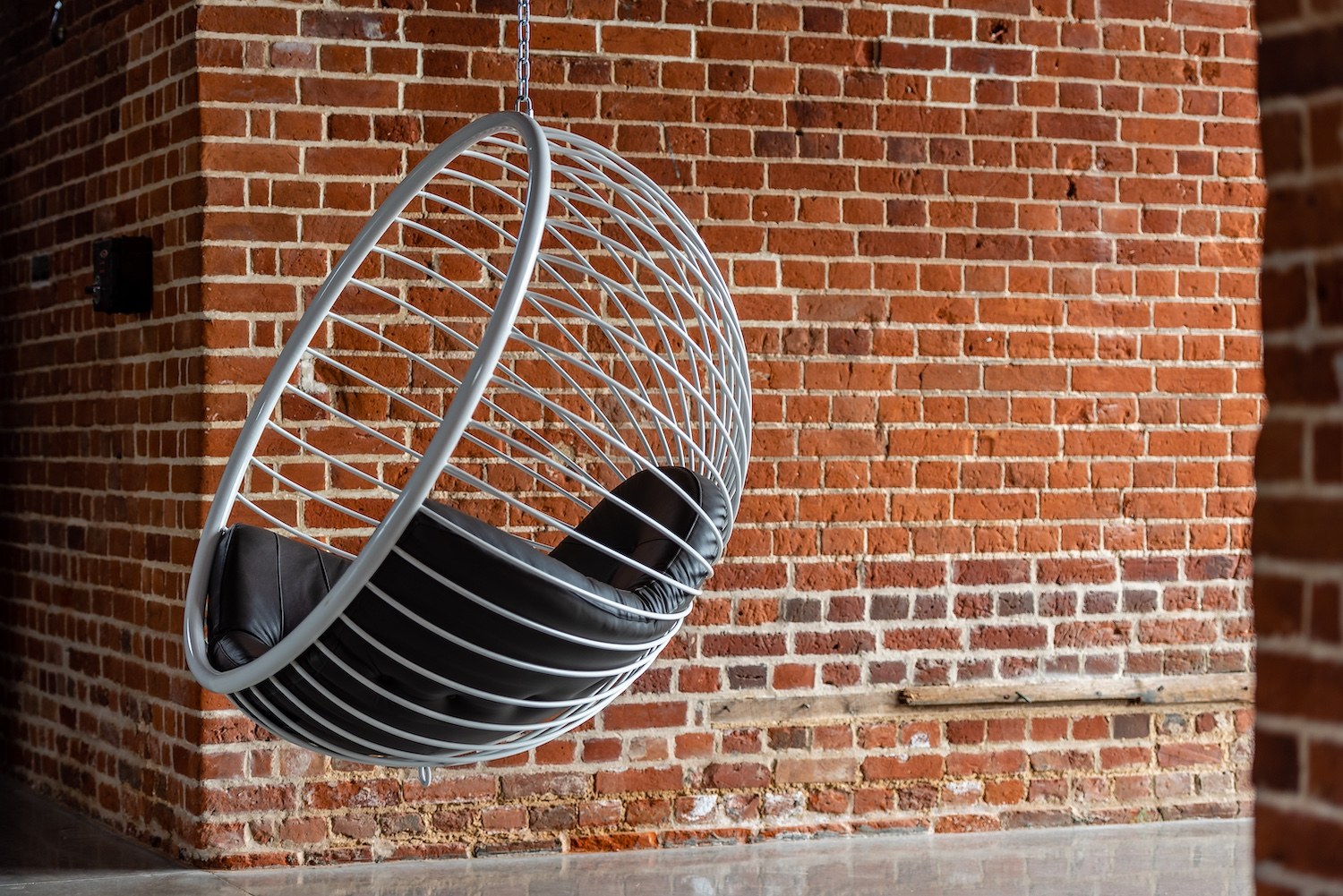 California Chair Hanging