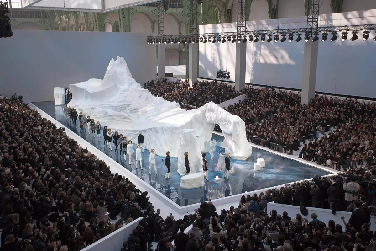 Iceberg Catwalk, Grand Palais