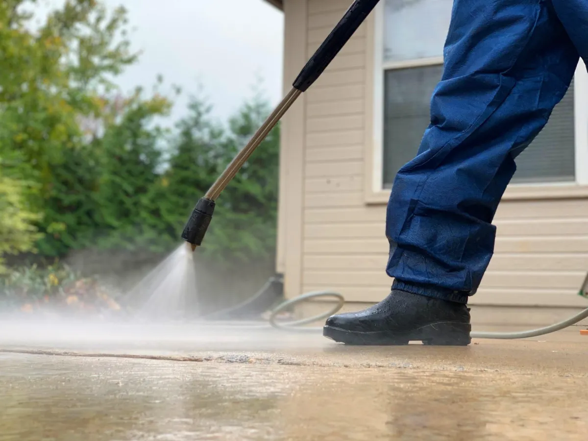 Residential exterior house washing