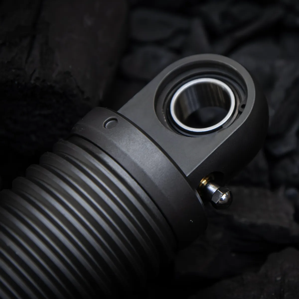 Nimbus suspension for Defender upper bdy