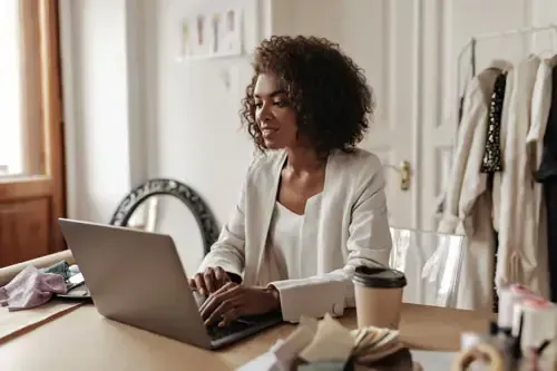 Professional monthly bookkeeping and financial reporting services