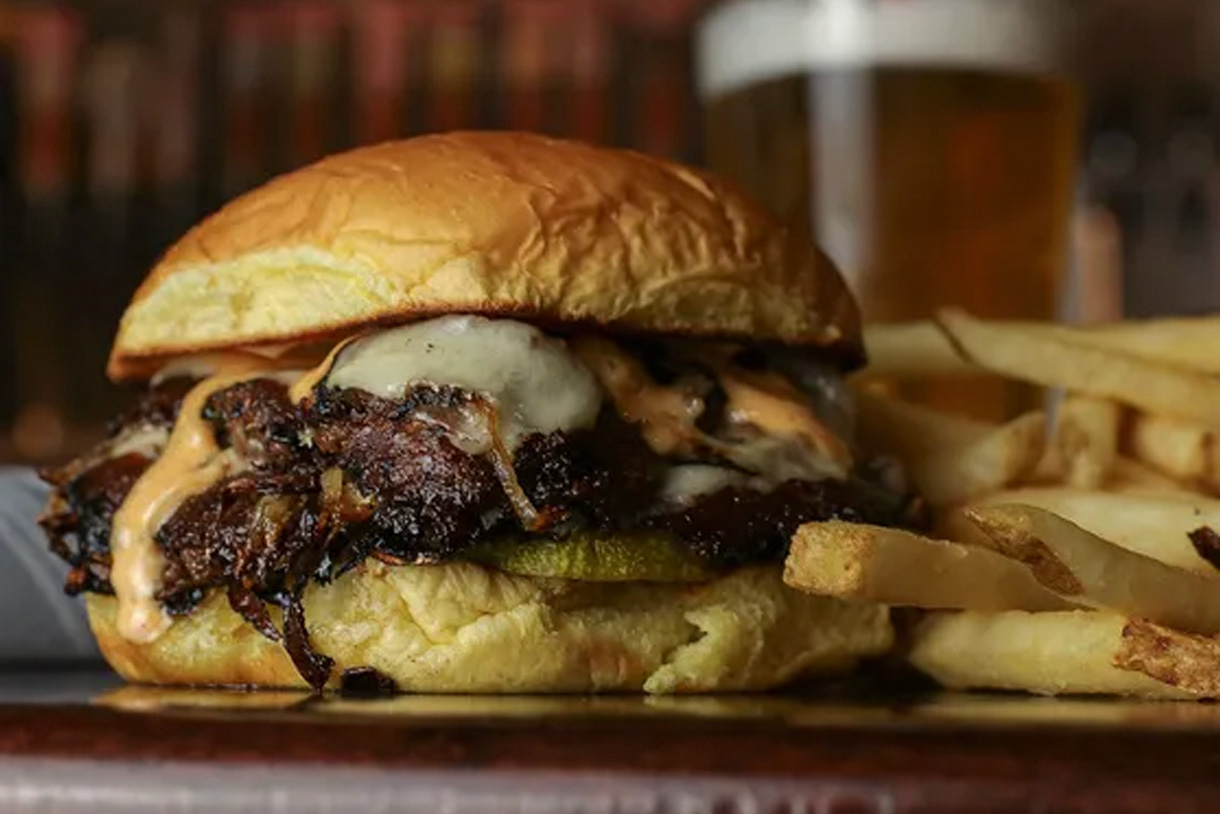 🍔 Ranch House Burgers: A Mission, Texas Favorite That Delivers Big Flavor Every Time