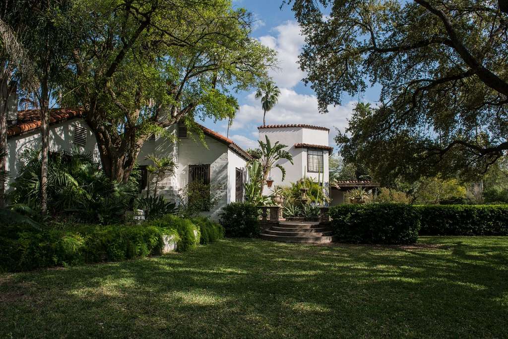 🌿 Quinta Mazatlán: A Tropical Garden Escape in the Heart of McAllen
