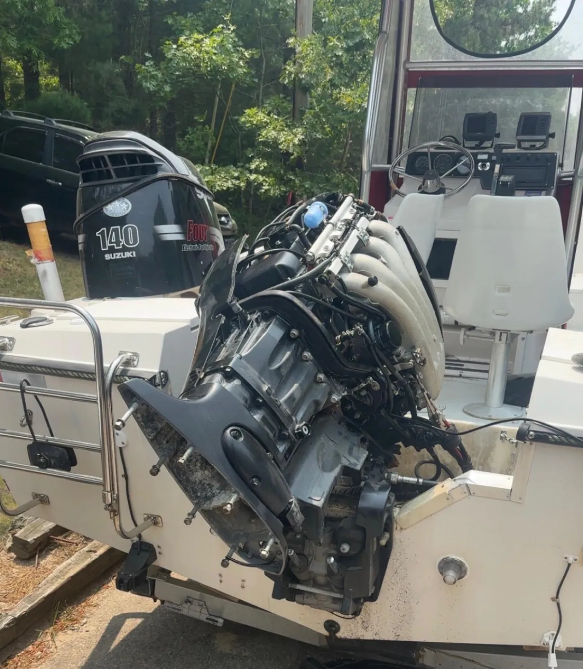 Professional outboard engine maintenance