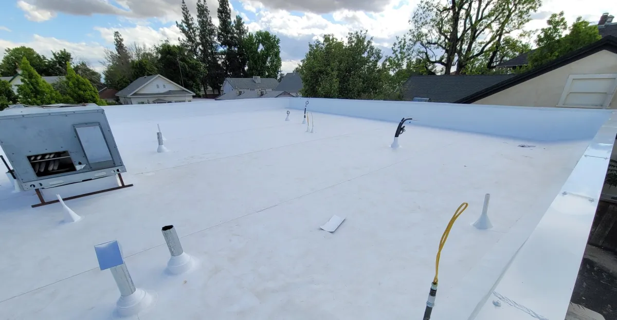 Finished TPO roofing system on a commercial building in Bakersfield, CA