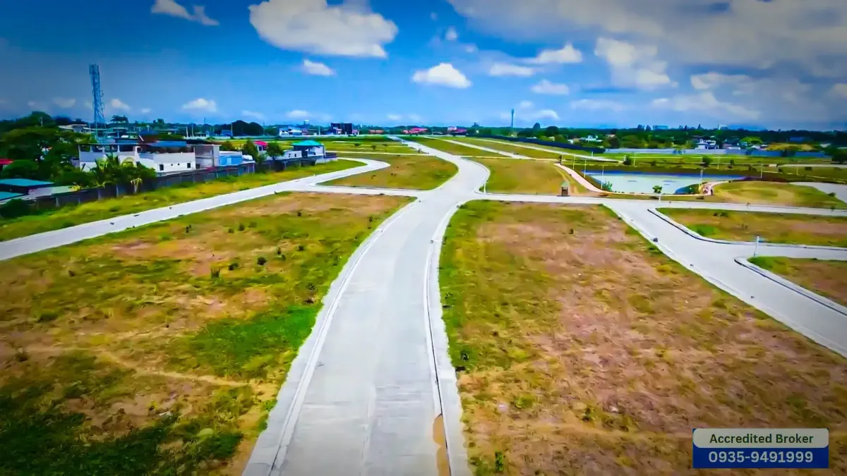 High-angle view of The Lake at St. Charbel’s road network, featuring spacious pathways and greenery for a peaceful residential environment.