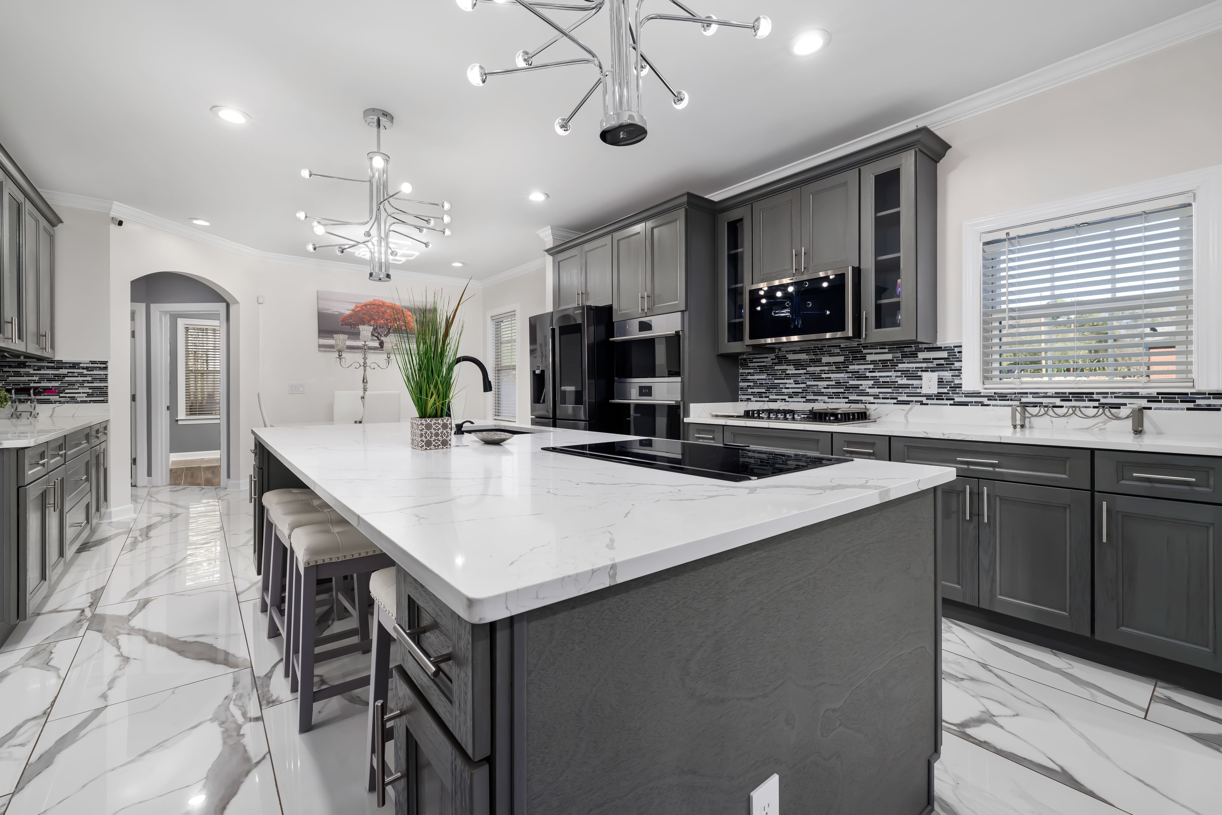 Best Lighting for Summer Cooking and Entertaining
