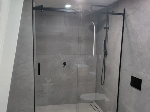 Shower Screens in Gold Coast