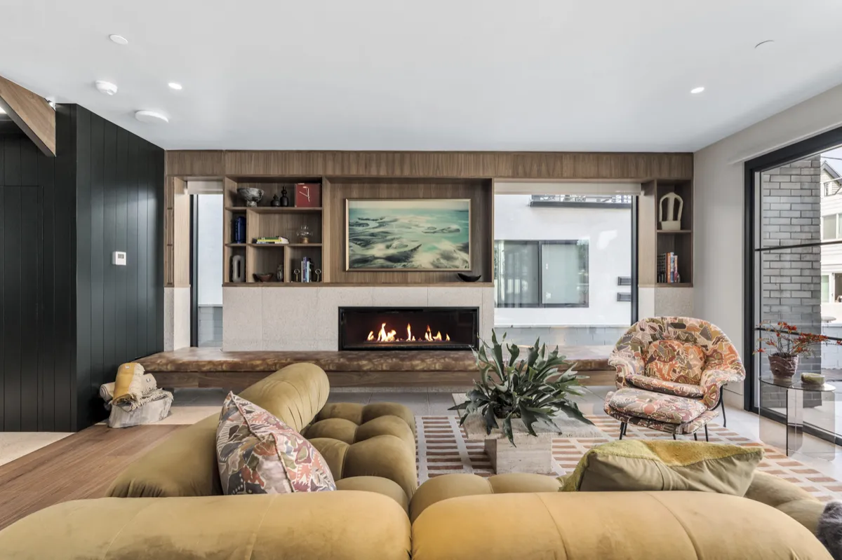 Real estate listing photo