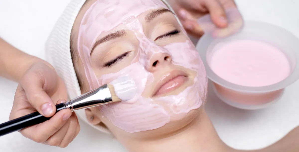 Facials at The Facial Lounge 