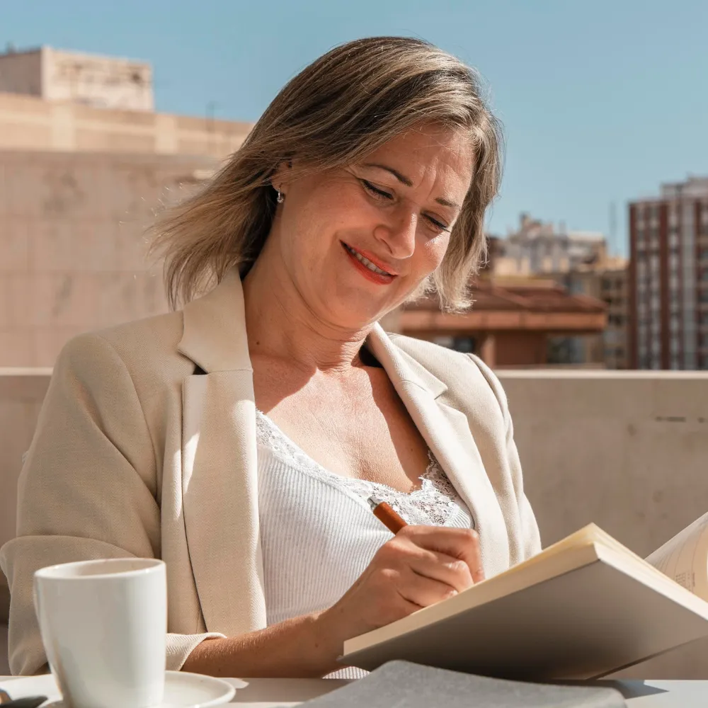 Rewrite your future with clarity and confidence coaching