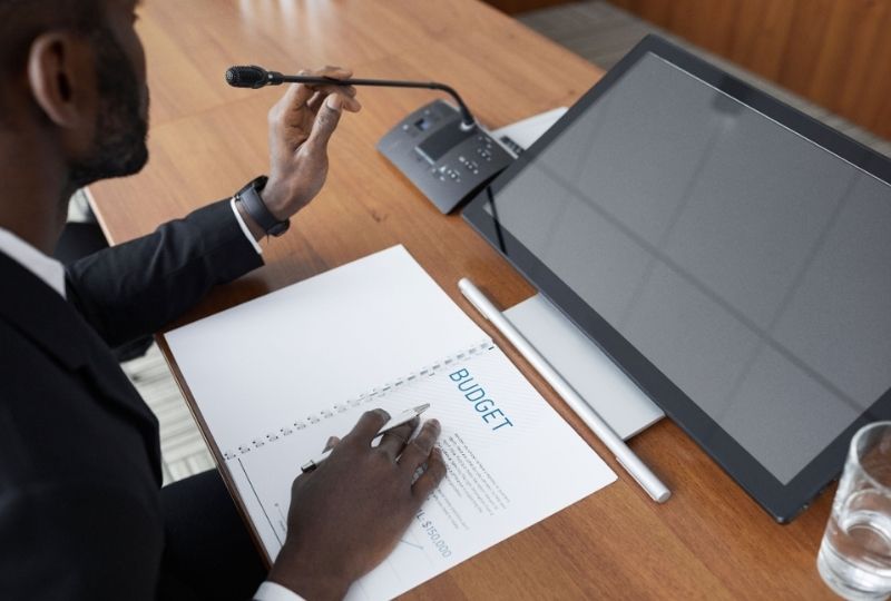 The Startup's Guide to Building a Lean, High-Performing Team on a Tight Budget