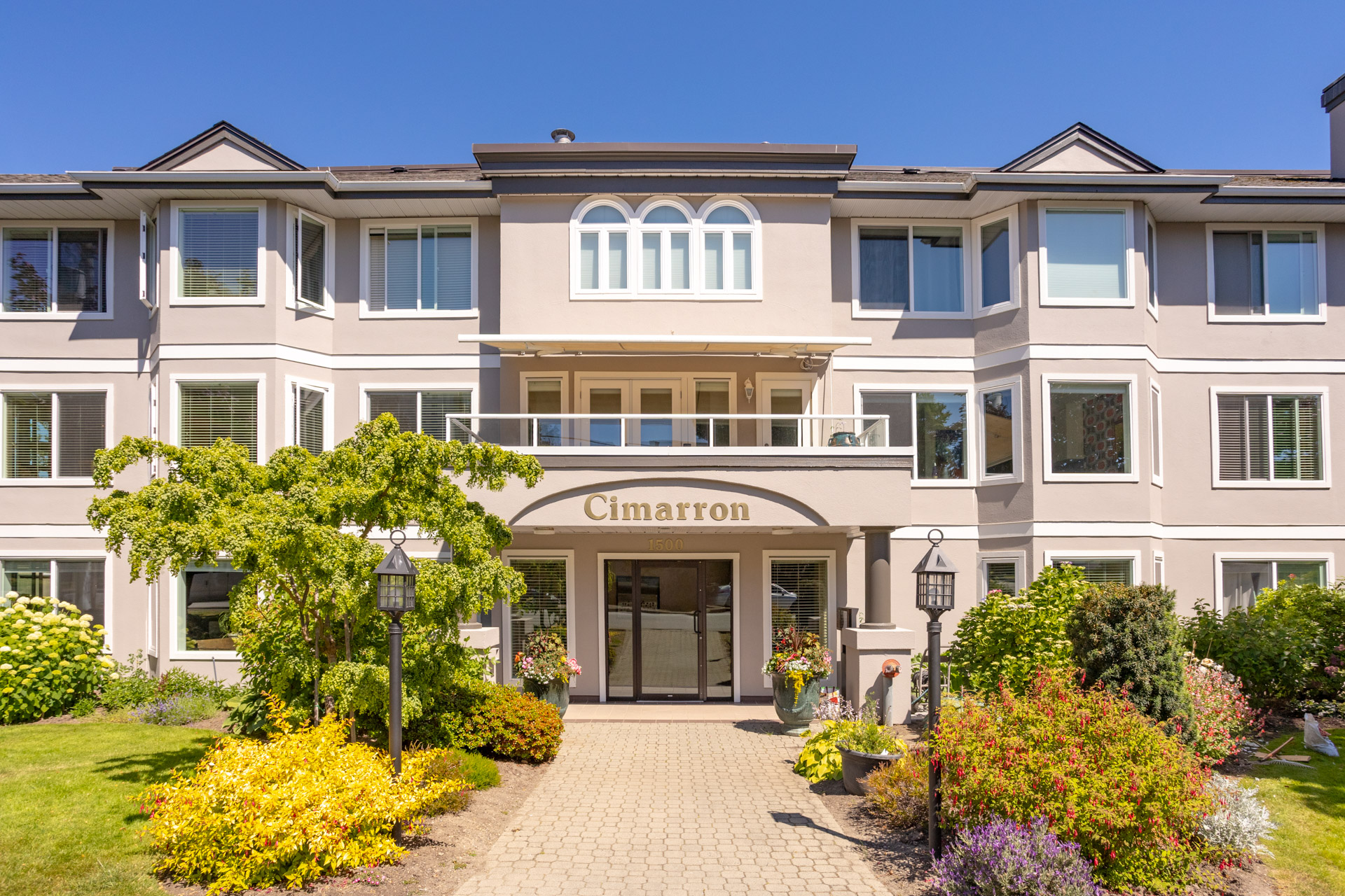 Discover Your Dream Home in White Rock
