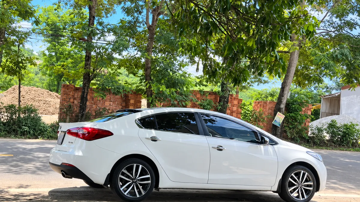 Lốp Cho Kia K3 — Chạy Phố Và Chạy Dịch Vụ Chọn Thế Nào?