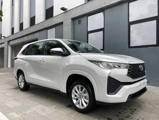 Lốp cho Toyota Innova Cross: Xe chở cả nhà nên chọn thế nào?