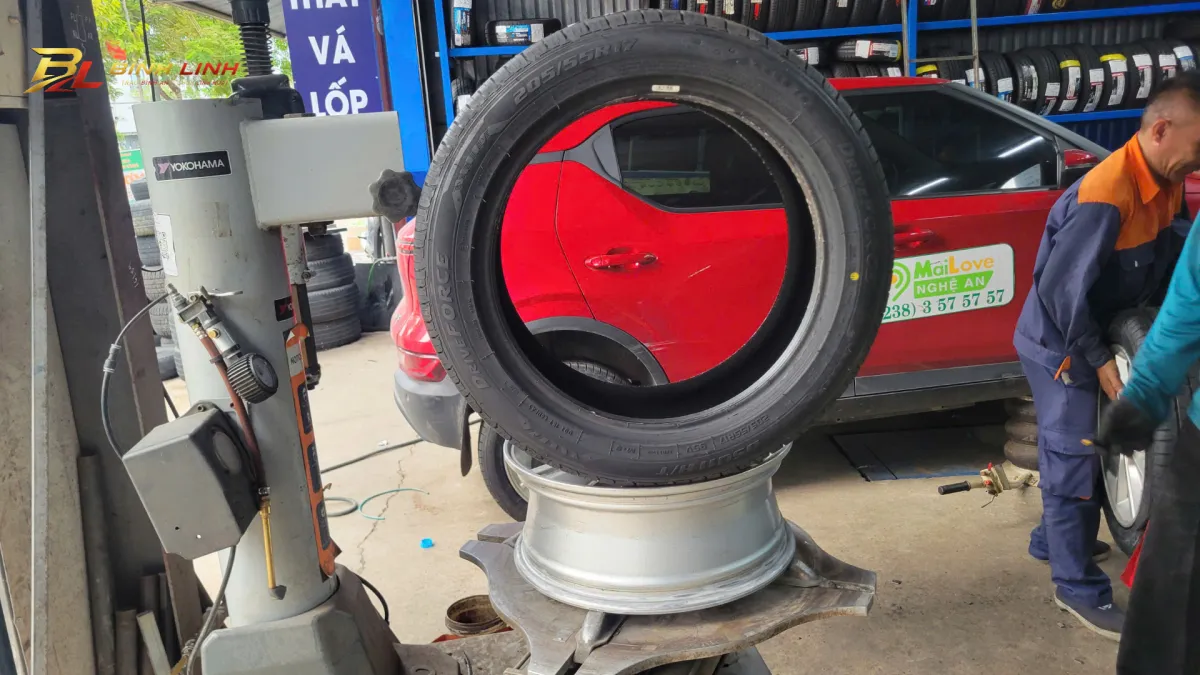 XE ĐIỆN NGHE RÕ TIẾNG LỐP HƠN — CHỌN LỐP NÀO CHO ÊM?