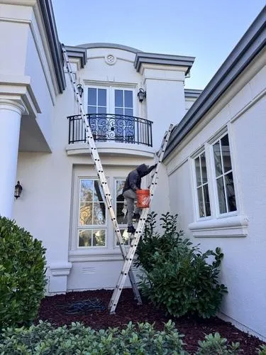 Brentwood Gutter Cleaning