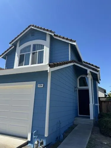 Concrete pressure washing Livermore