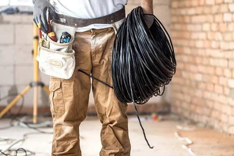 Emergency Electrician in Oshawa, Ontario