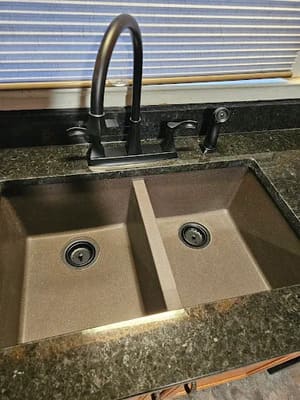 {{ custom_values.service_1 }} in {{custom_values.area_7})