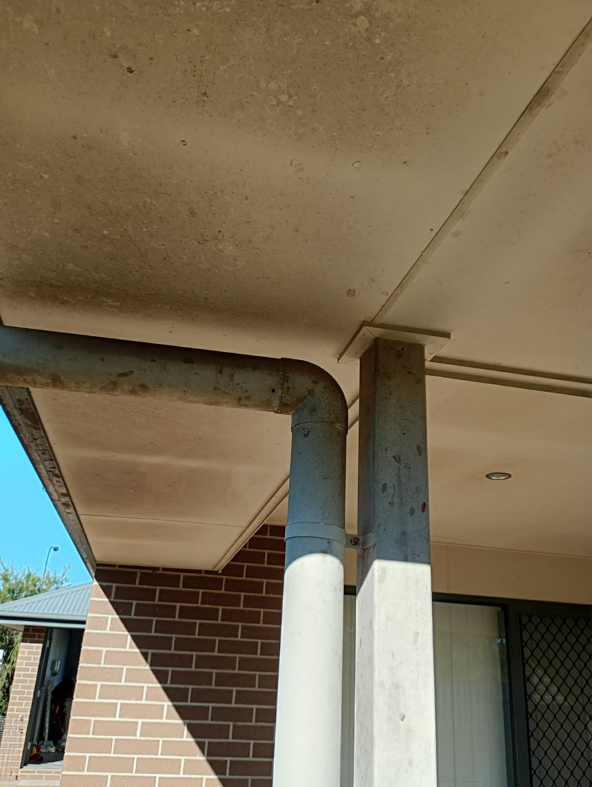 dirty pipes to be pressure cleaned