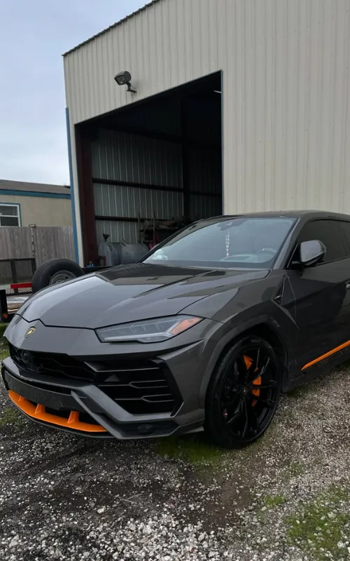 Auto Detailer in Houston, Texas