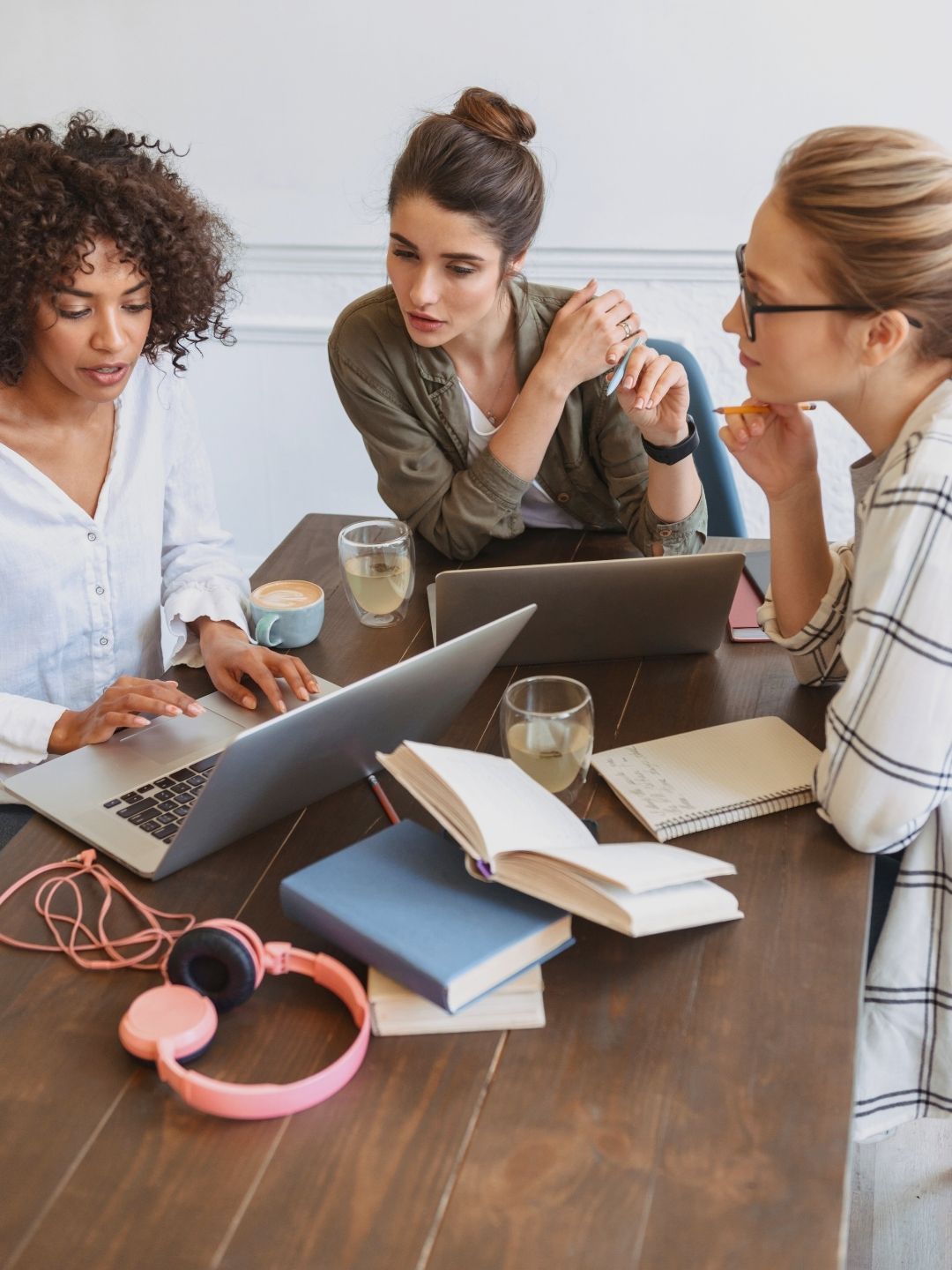 Certificate como consultora Bazi y desarrollo humano.