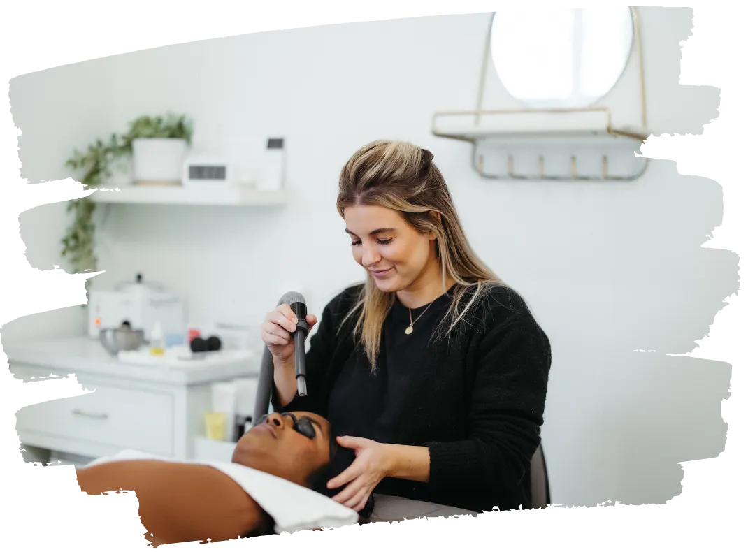 FACE FOUNDRIÉ Naples FL