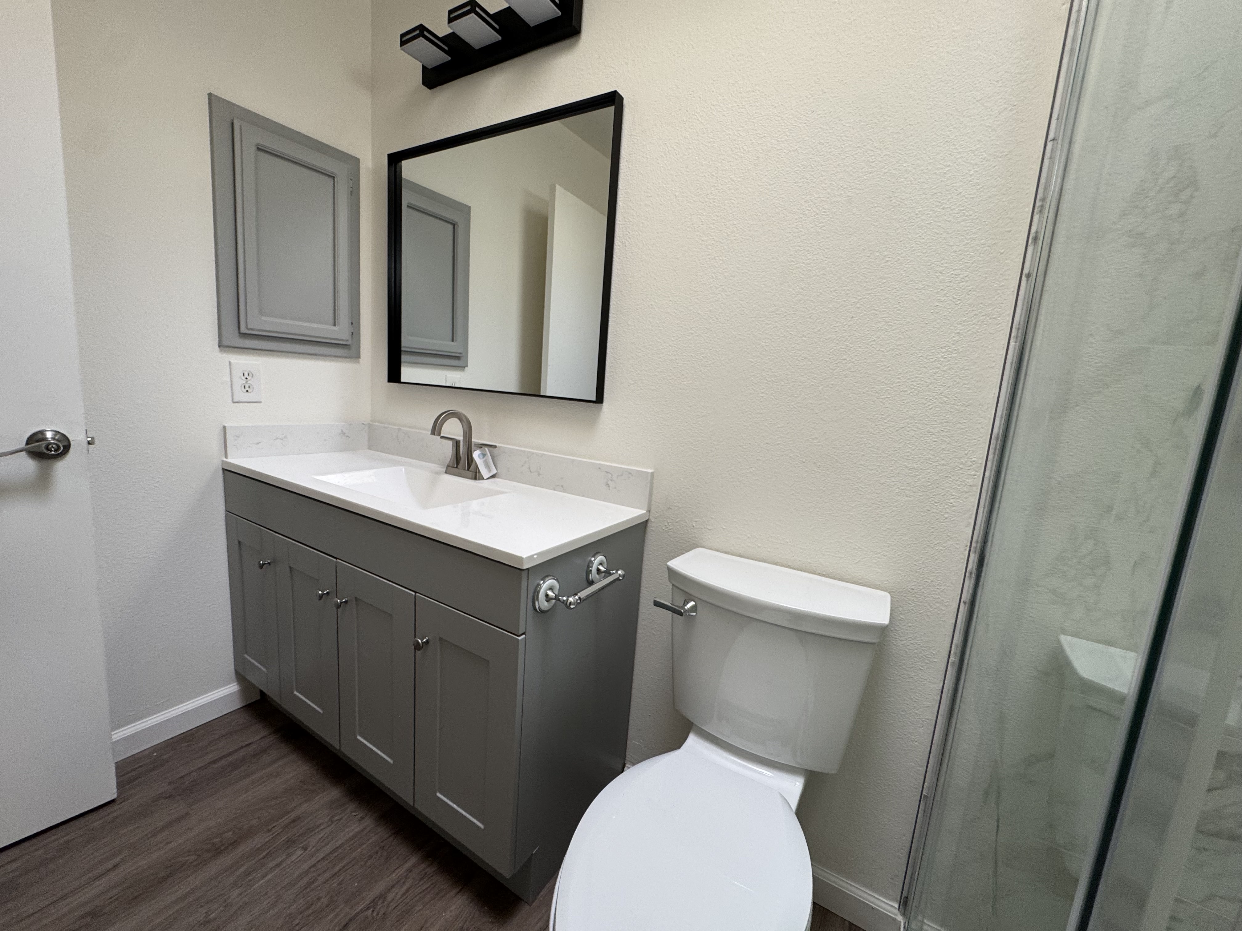 Flooring Contractor in Fresno CA