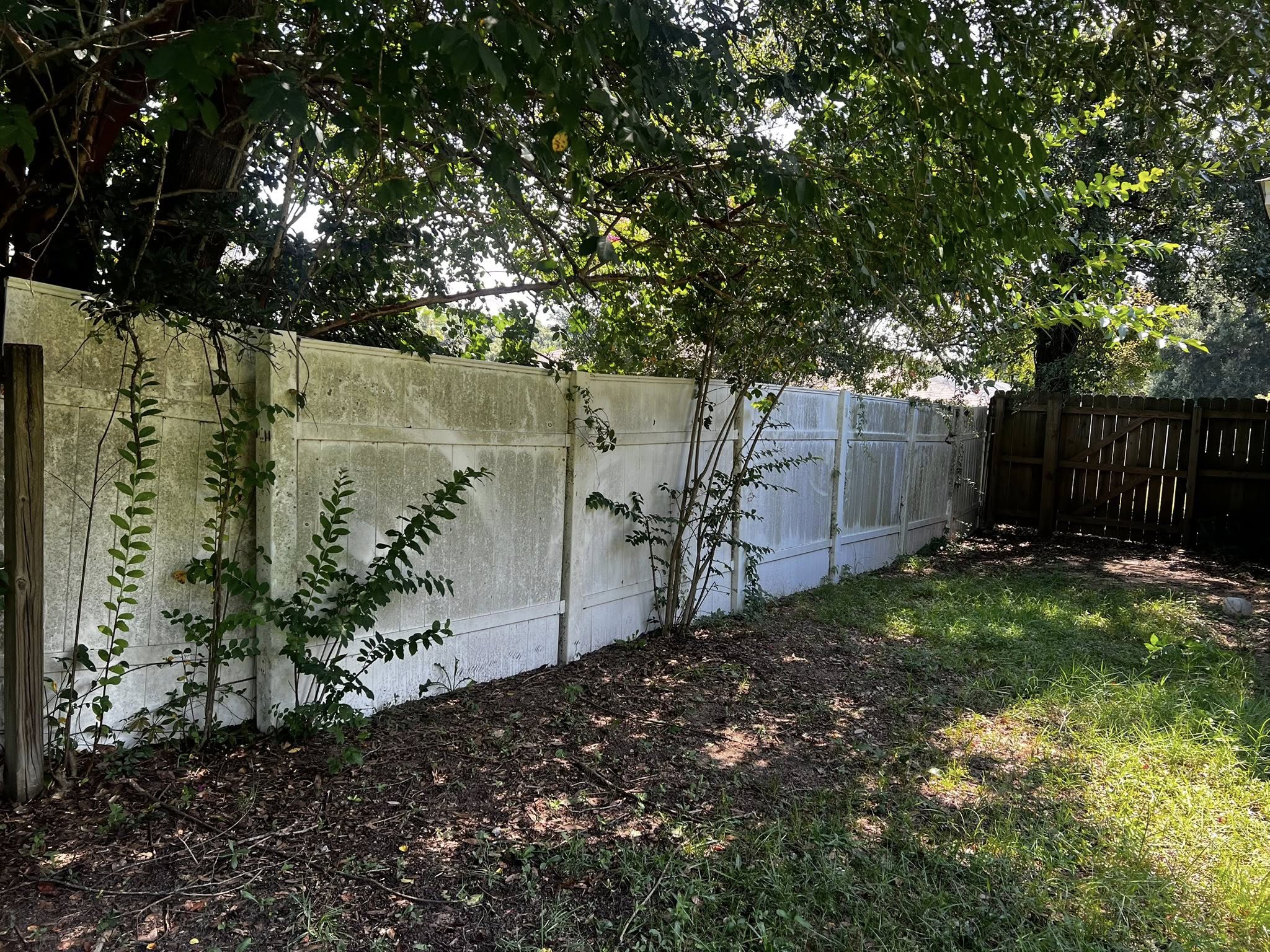 Fence Repair & Post Replacement Services
