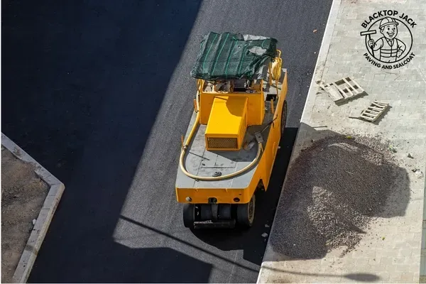 Sealcoating and Paving