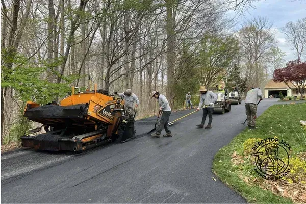 Top Questions Property Owners Ask About Asphalt Contractors