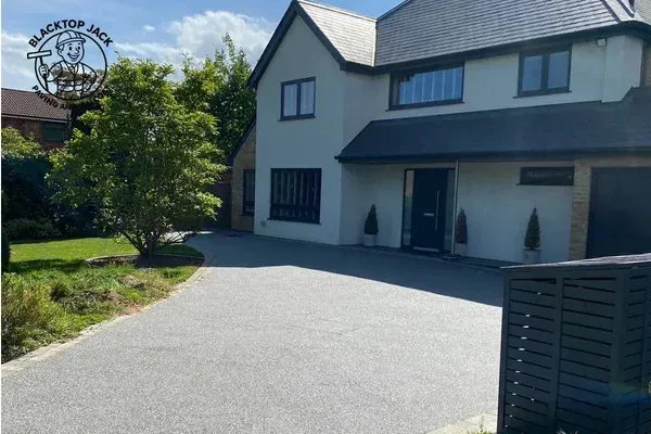 asphalt driveway installation near me