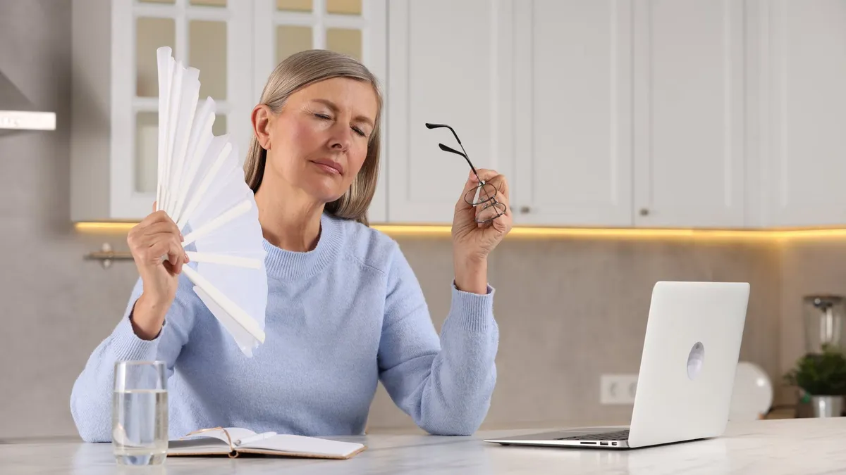 Hot Flashes, Night Sweats and Brain Fog: When Menopause Makes You Feel Older