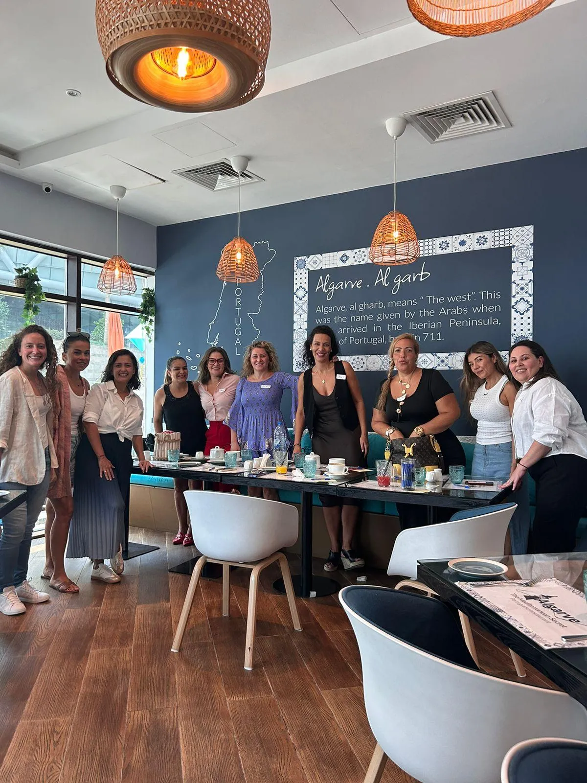 Comunidad de latinas emprendedoras en Barqusimiento primer hub internacional de Conecta Comunidad