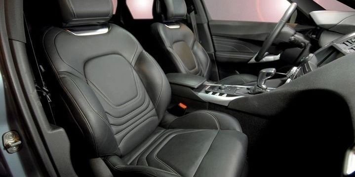 Professional super interior car cleaning service in Dallas TX - deep cleaned dashboard, seats, and carpets