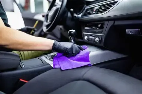 Car detail near me Lakewood TX - LG Mobile Detailing interior door trim foam clean