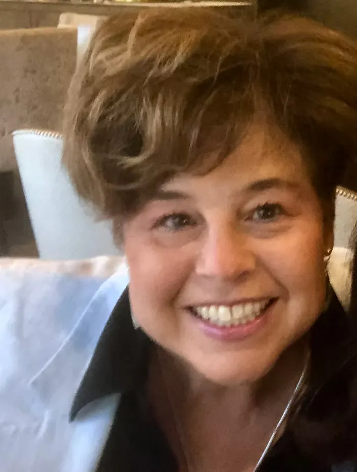 Family therapist in California providing parenting coordination and child custody evaluations.