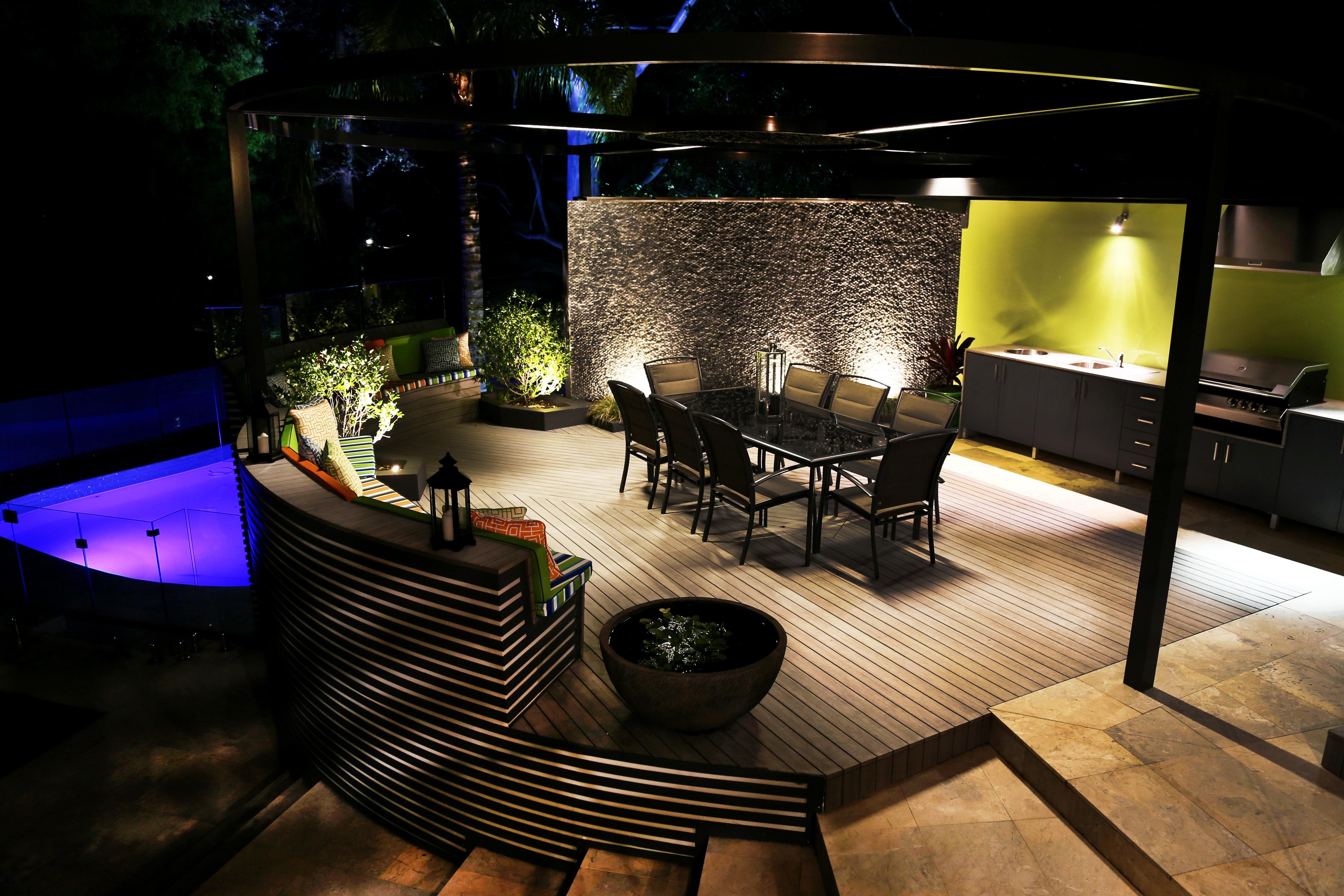 St Ives entertainment deck 