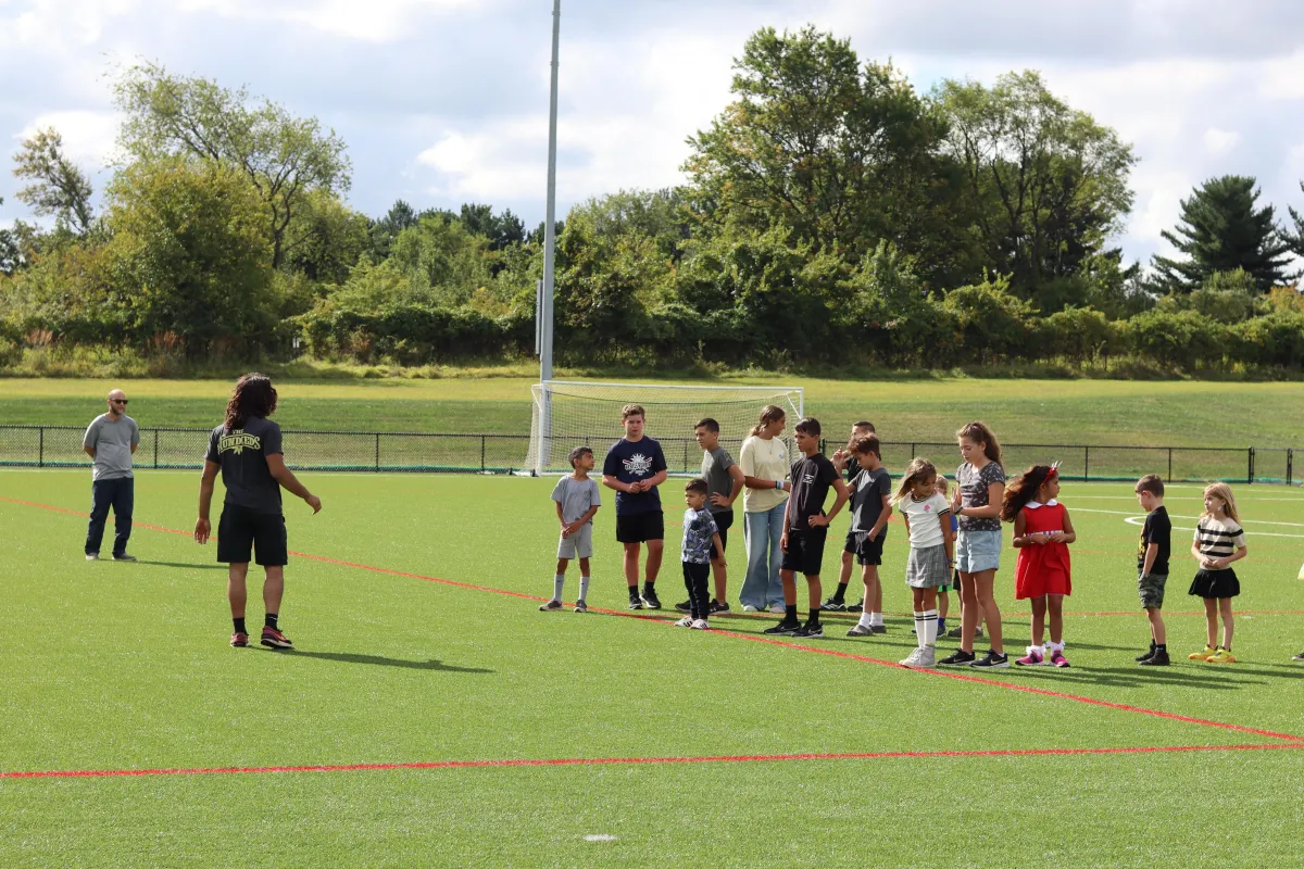 Community and leadership interactions
