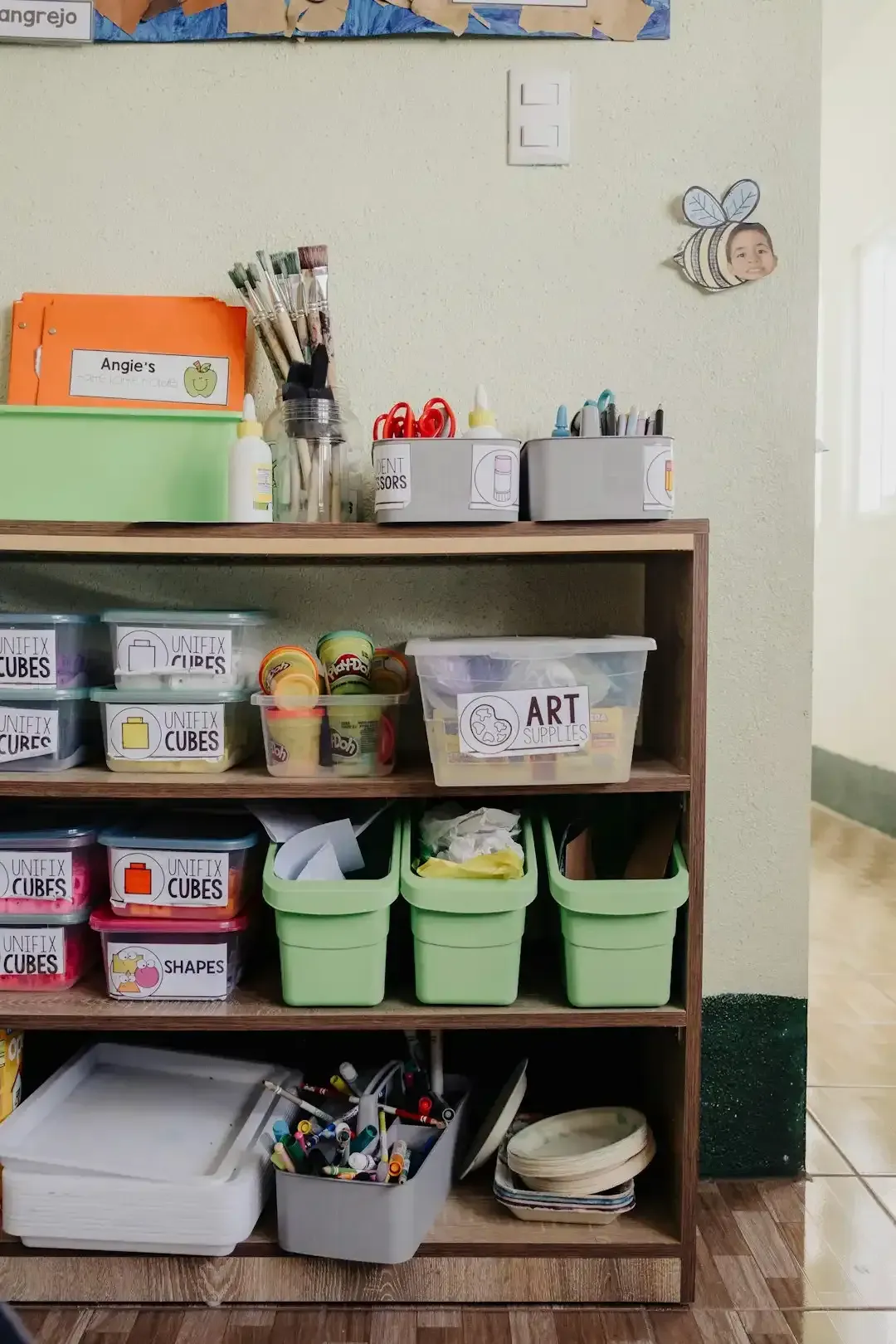 Carft Rooms Clean and Productive Environment