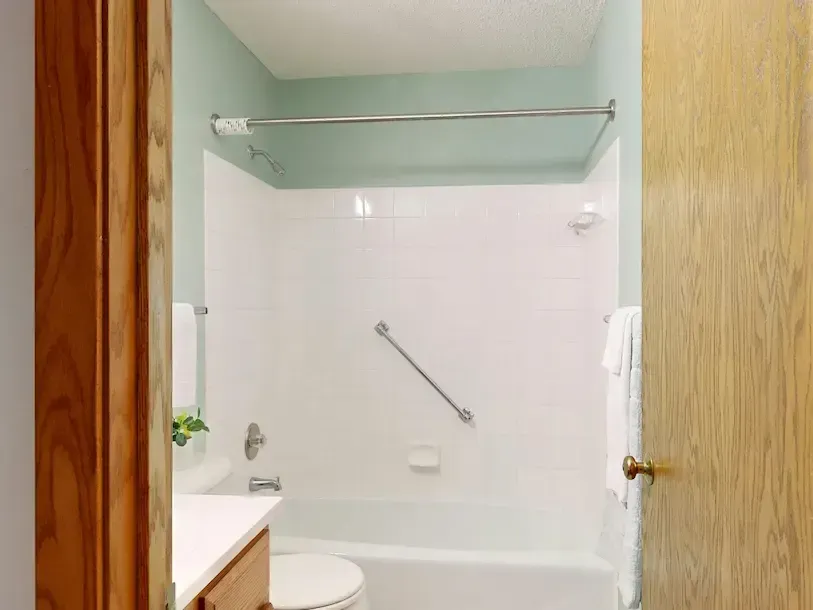 Grab Bars Better Stability