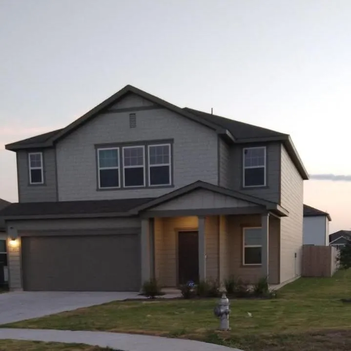 Destiny Recovery Housing home at dusk in Taylor, Texas