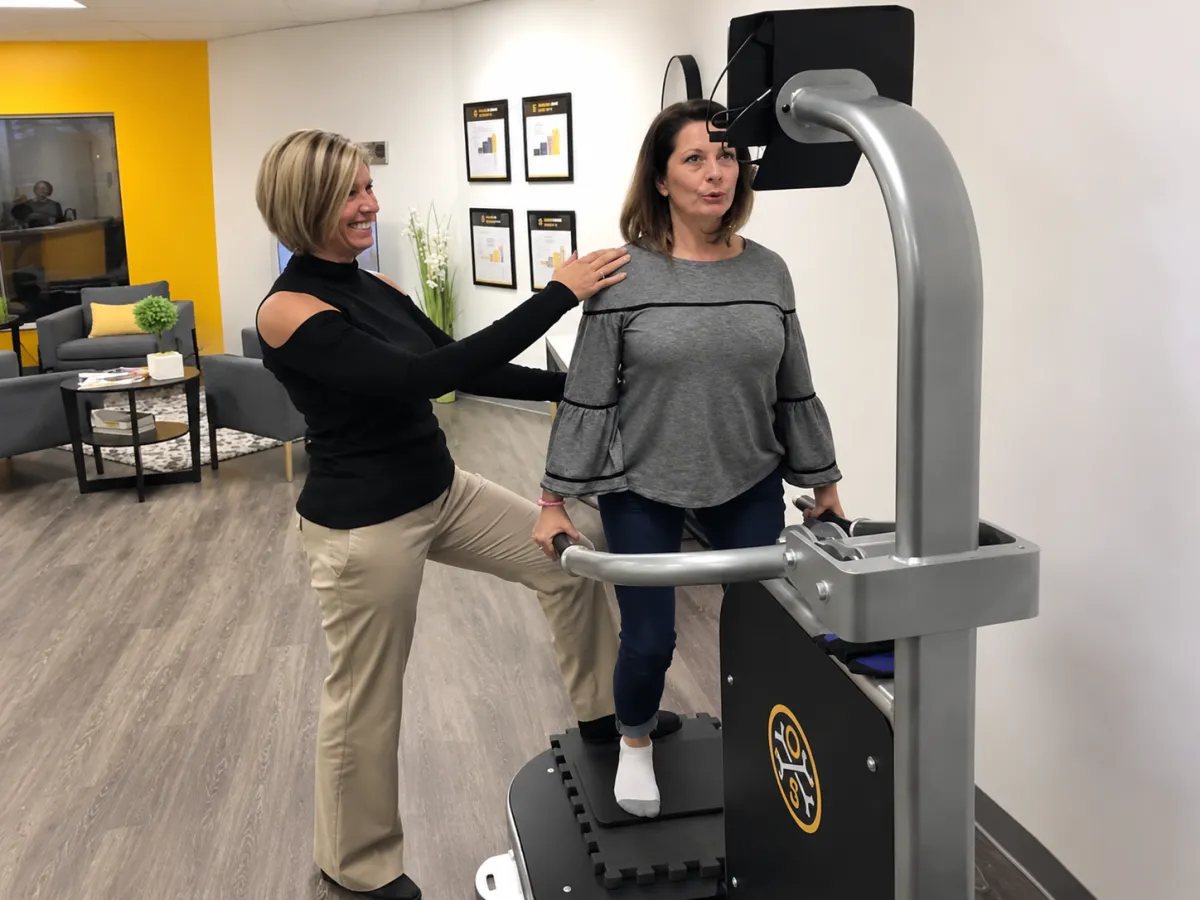 Muscle strength training at OsteoStrong Lake Forest to support strength, mobility and healthy aging