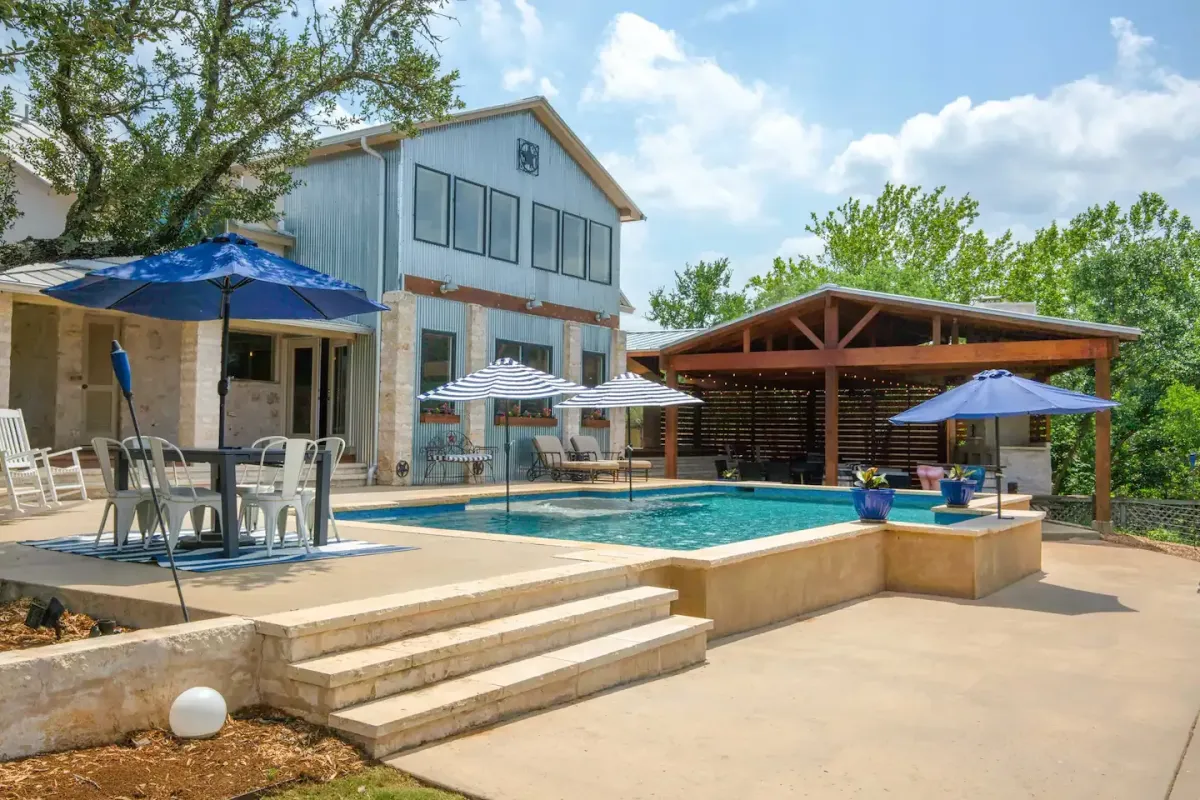 Rustic Oasis Backyard Pool Cabana - Vacation Rental